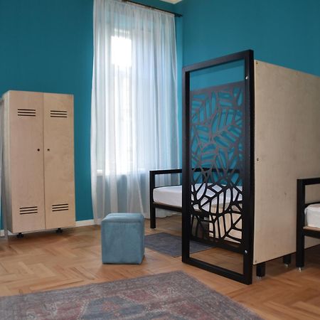 Communa Good Vibes Tbiliszi Kültér fotó